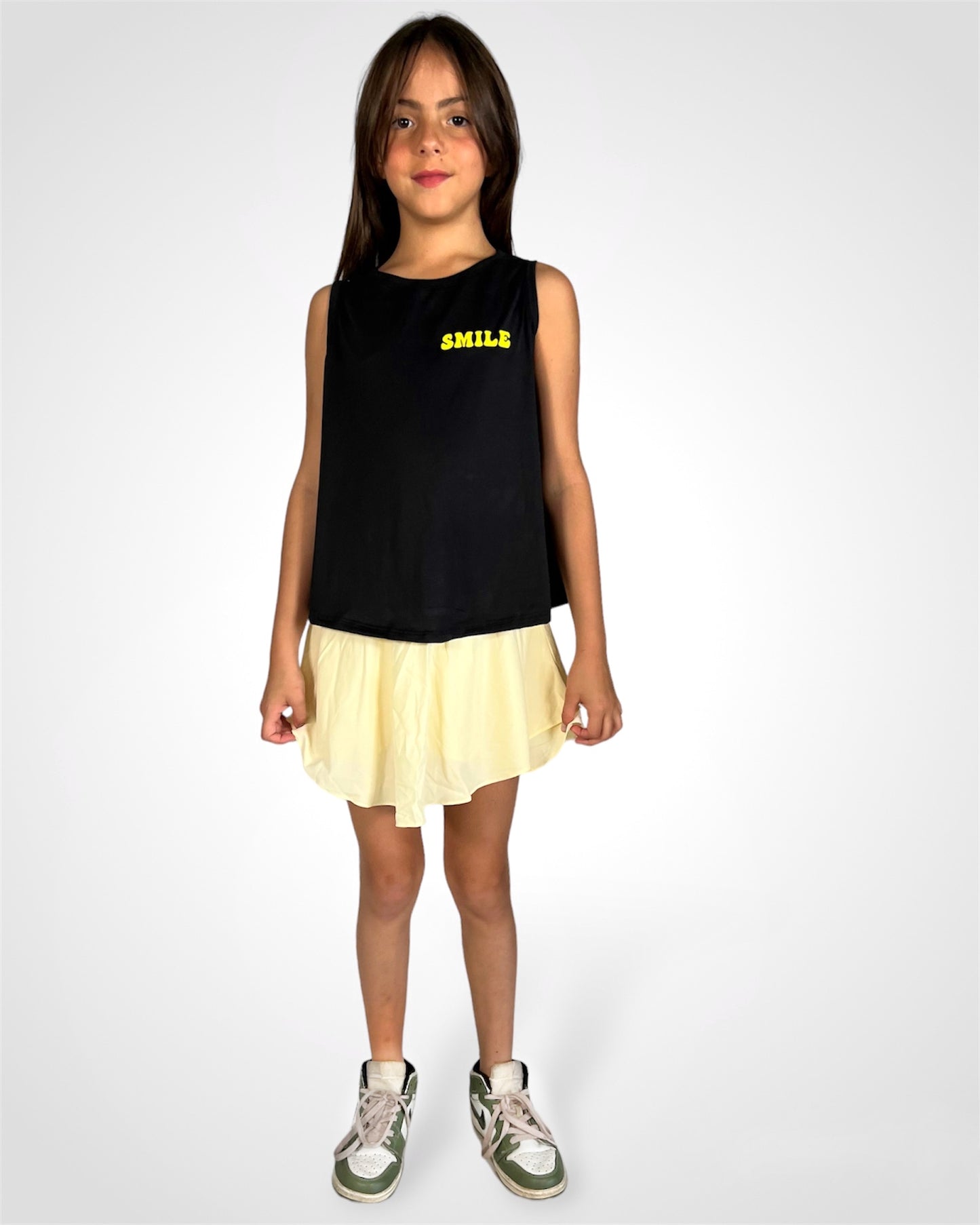 Kid T-shirt smiley back