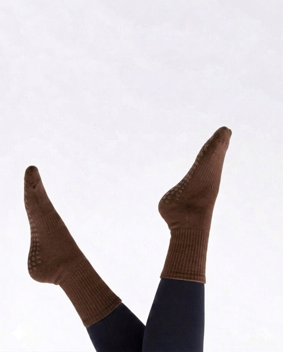 The Grip socks / chocolate