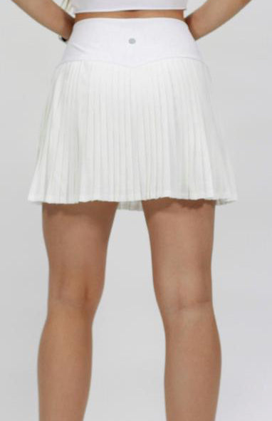 Mini mesh pleated skirt white