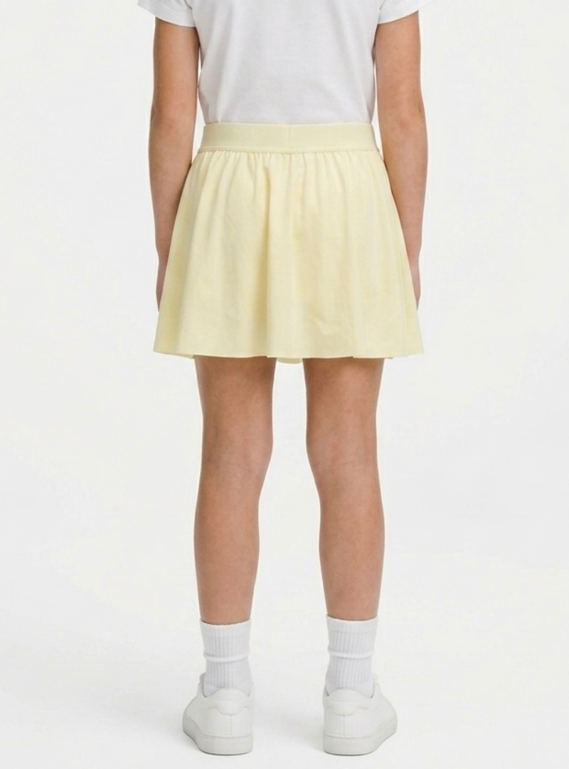 Yellow skirt
