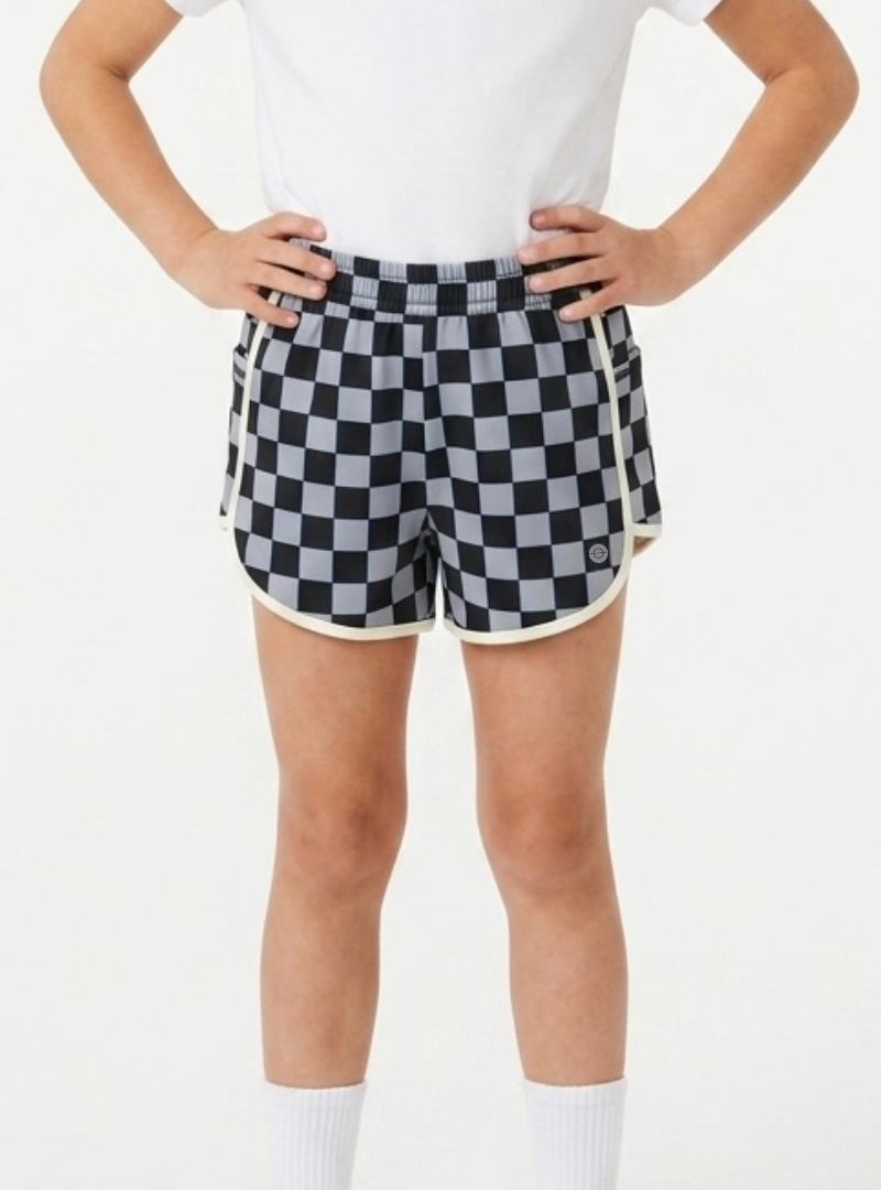 Chess short black