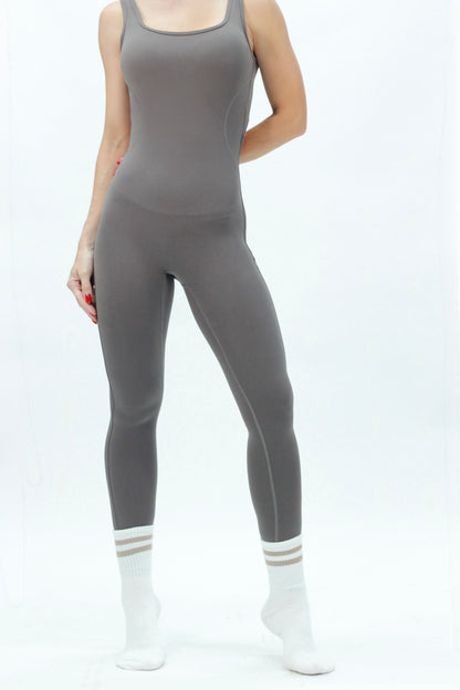 Jumpsuit 6 gray legging