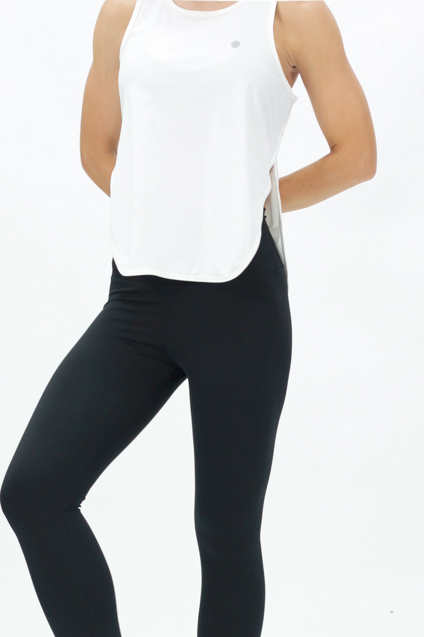 Open tank white