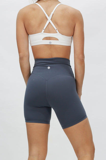 Basic top 1 white