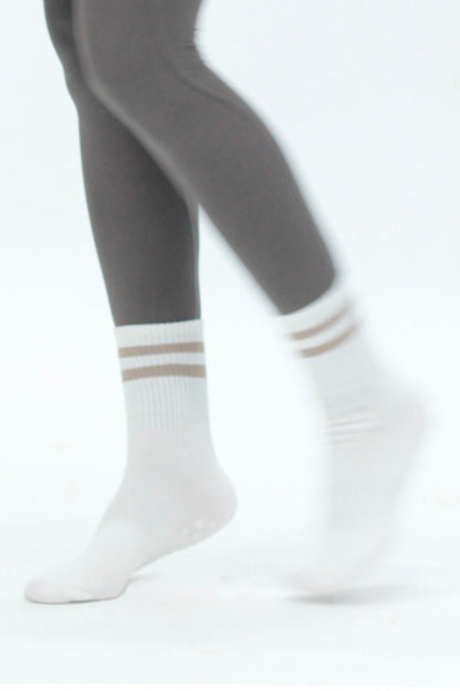 The Grip socks / Nude-Sand