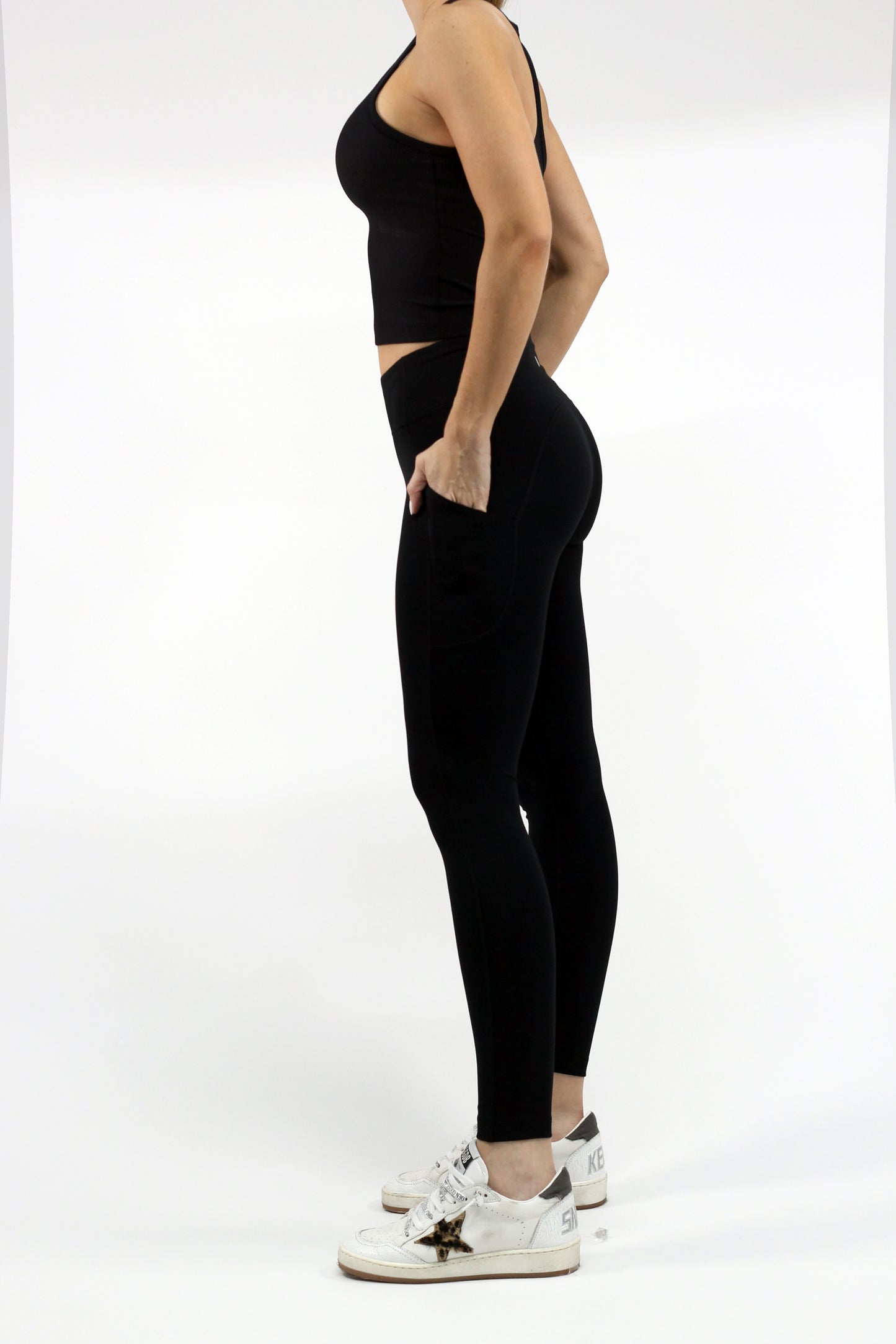 Basic Black Legging con bolsillo